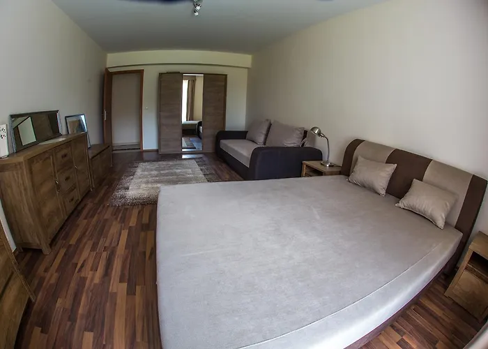 Apartment Aqua Line Apartmanhaz Hajduszoboszlo
