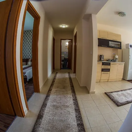 Aqua Line Apartmanhaz Hajdúszoboszló