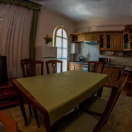 Aqua Line Apartmanhaz