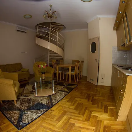 아파트 Aqua Line Apartmanhaz