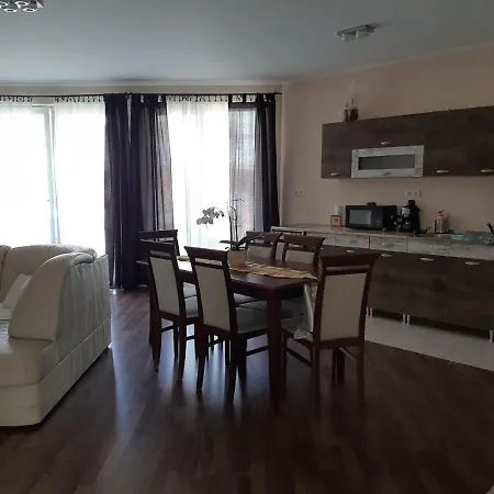 Aqua Line Apartmanhaz * Hajdúszoboszló