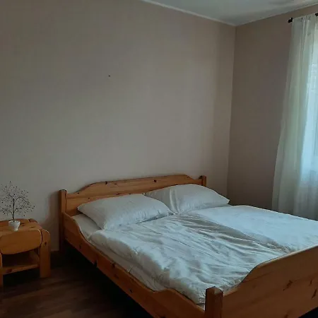 Aqua Line Apartmanhaz *